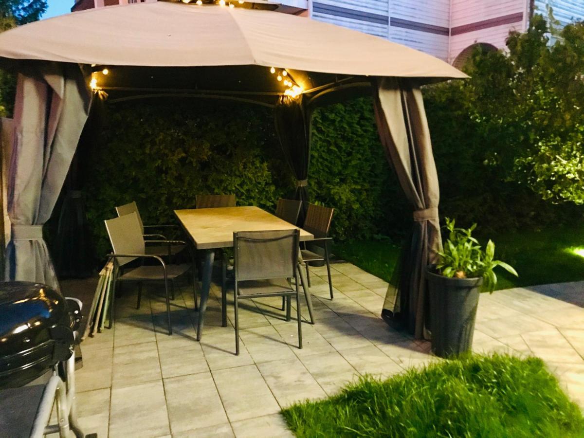 "Ku Sloncu" -Pokoje& Apartamenty - Jastrzębia Góra Екстериор снимка