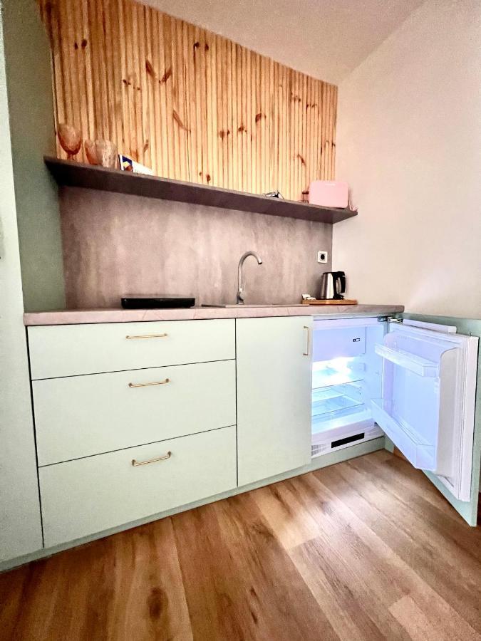 "Ku Sloncu" -Pokoje& Apartamenty - Jastrzębia Góra Екстериор снимка
