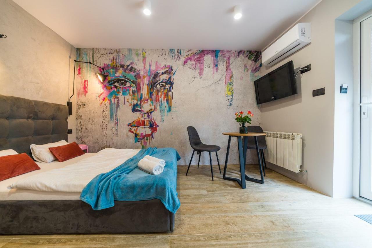 "Ku Sloncu" -Pokoje& Apartamenty - Jastrzębia Góra Екстериор снимка